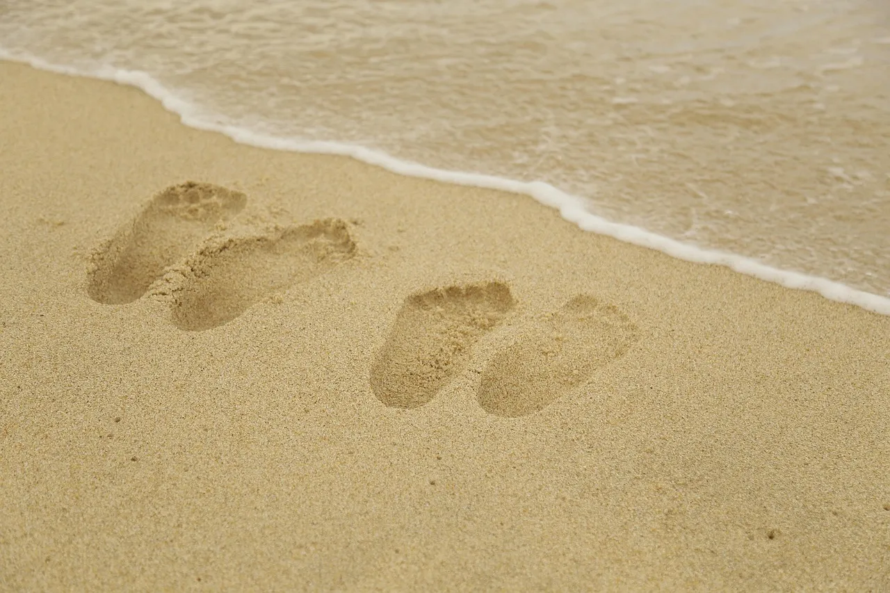 Gedankenstrich April/ Mai 2025