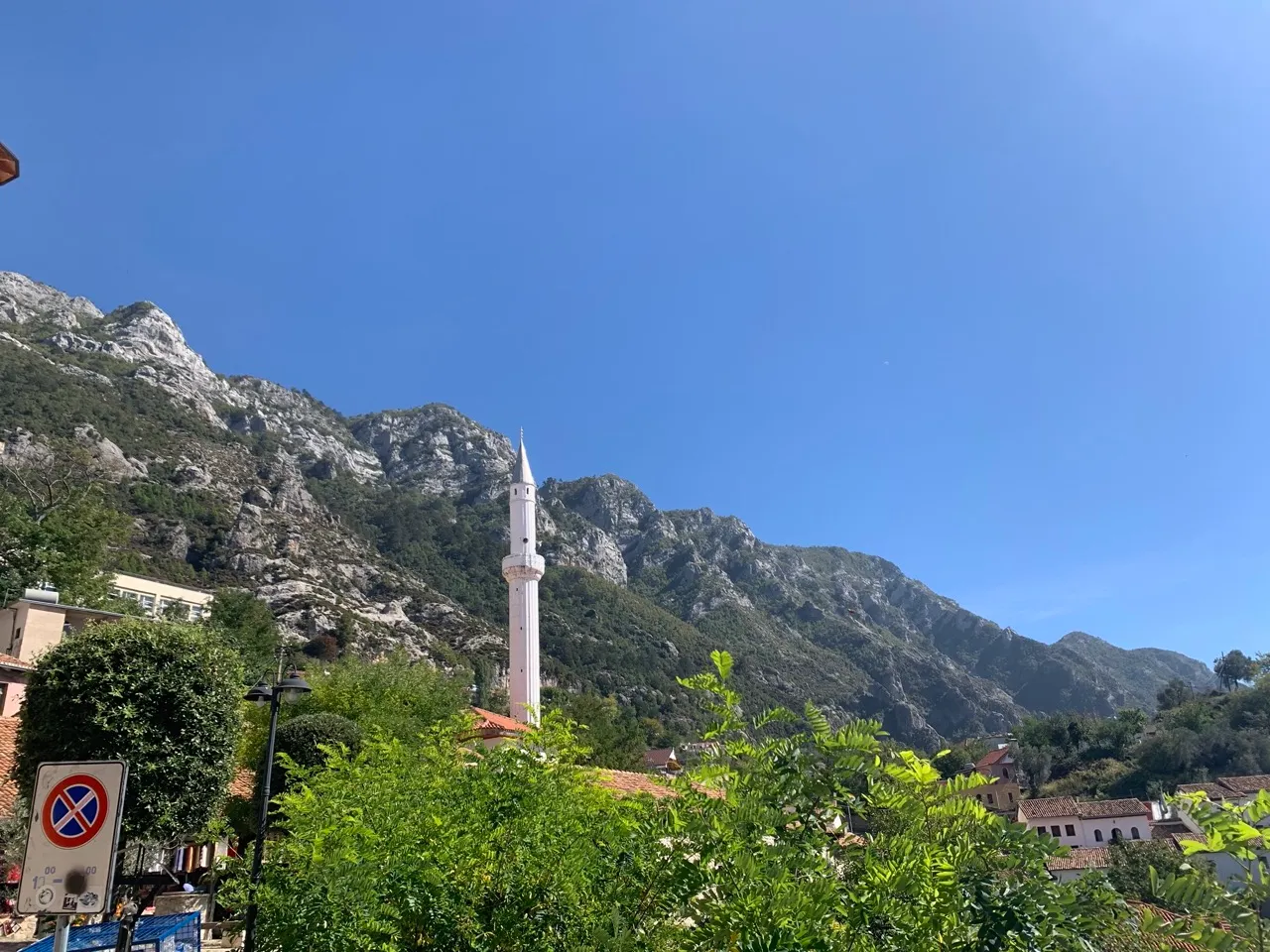 Albanien I