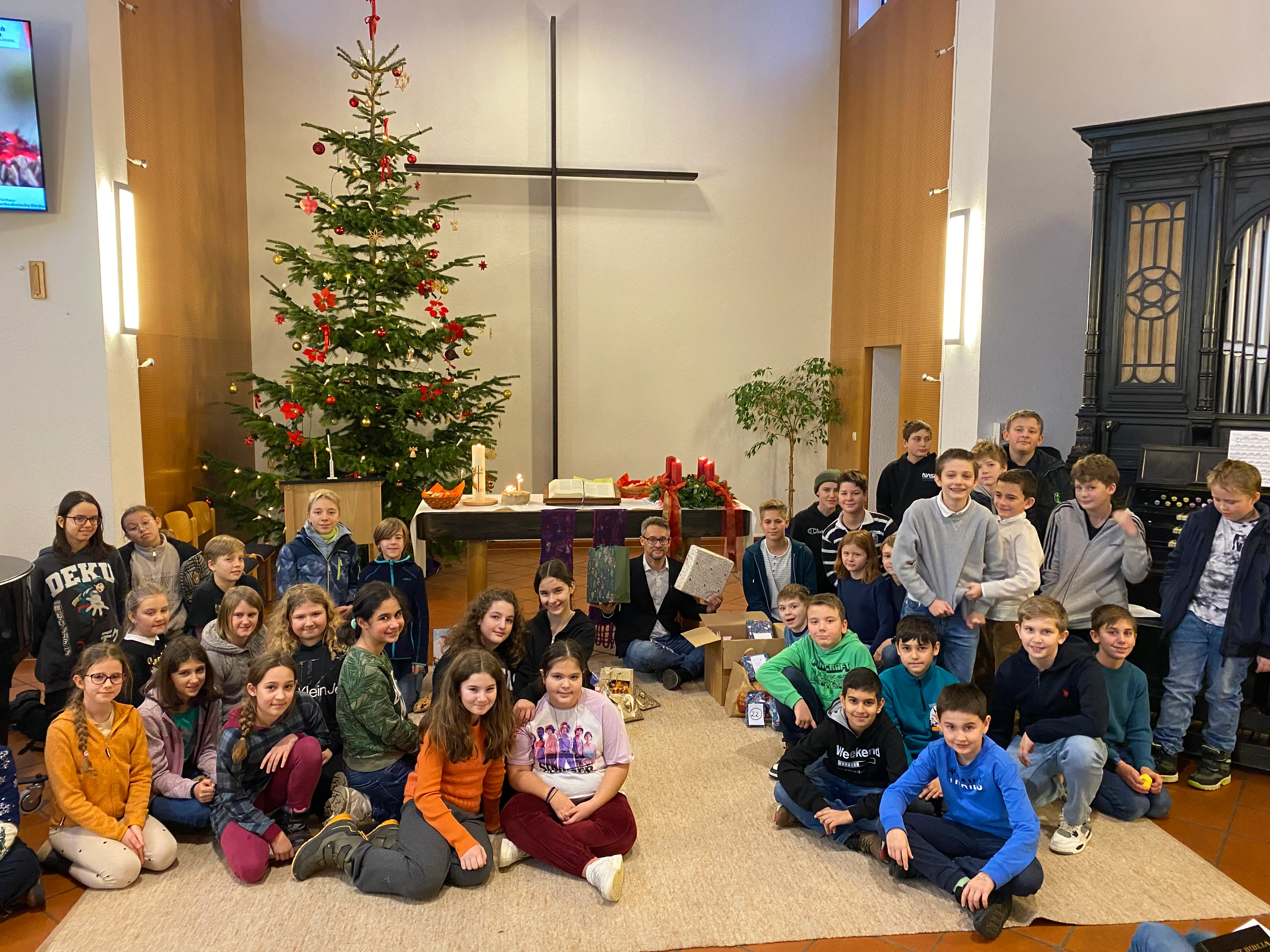 Weihnachtsfeiern mit Schule und Wärmestube