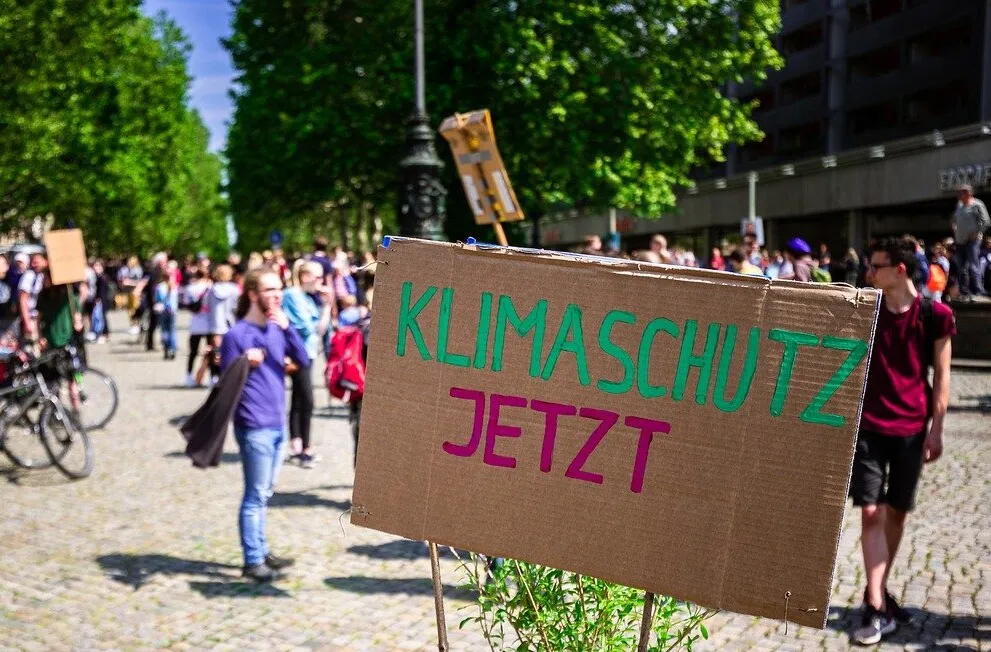 23.09. — Klimastreik